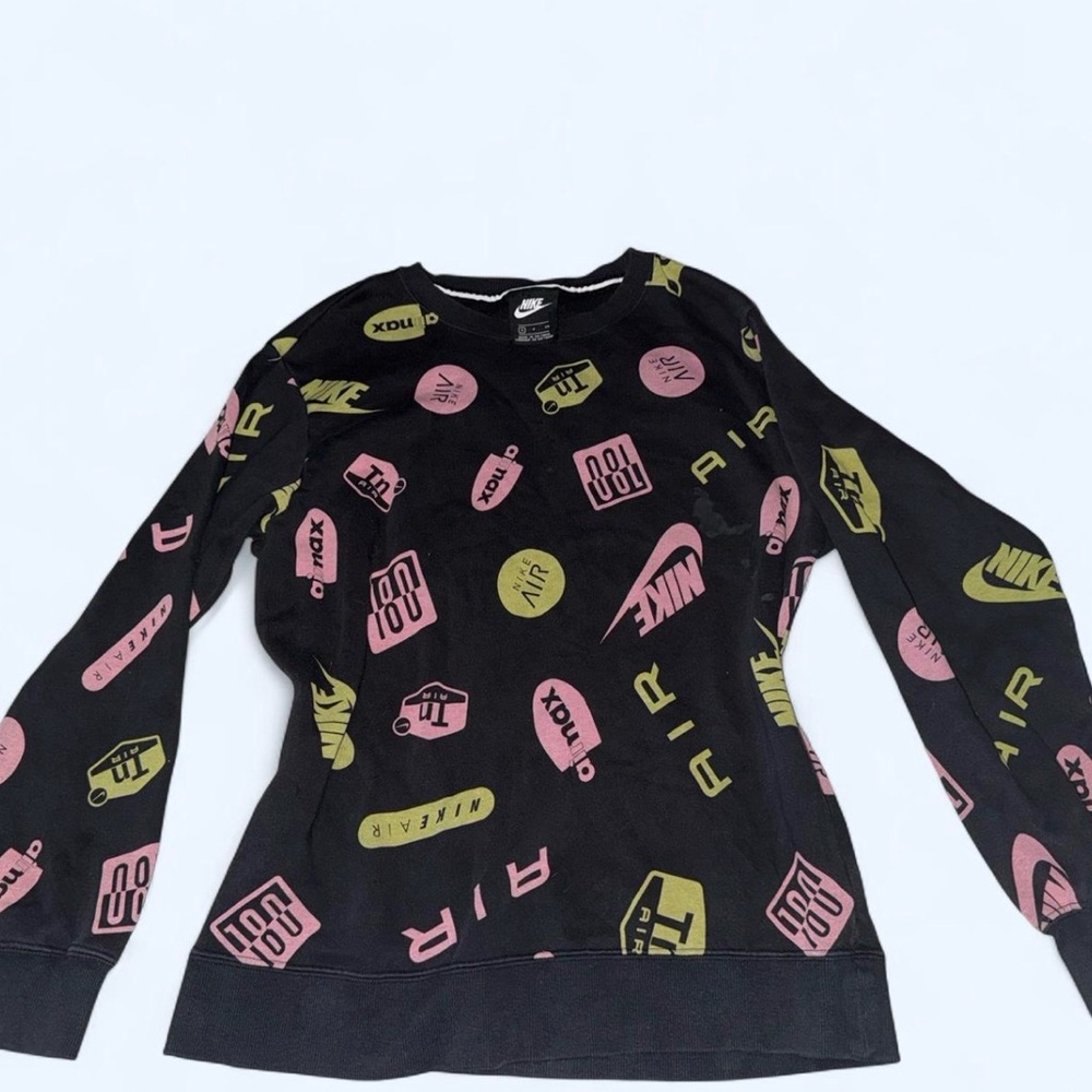 Nike Women's Black and Pink Logo Sweater